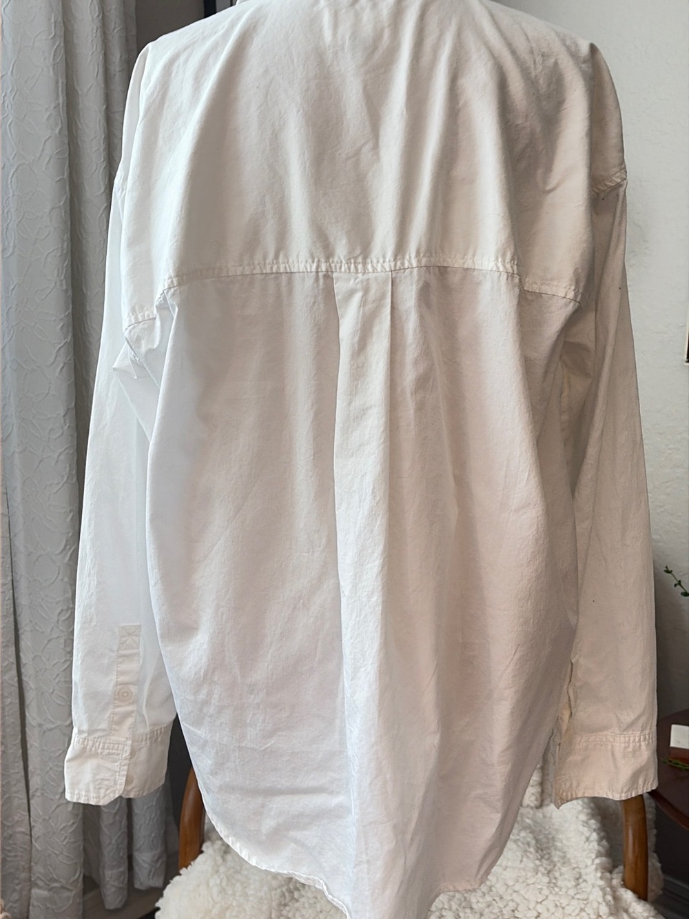 American Eagle Outfitters Off-White Long Sleeve Button-Down Shirt medium - Picture 5 of 6
